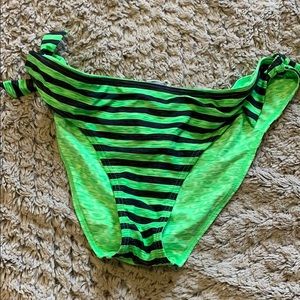 Oakley Reversibe Bikini Bottoms Stripe